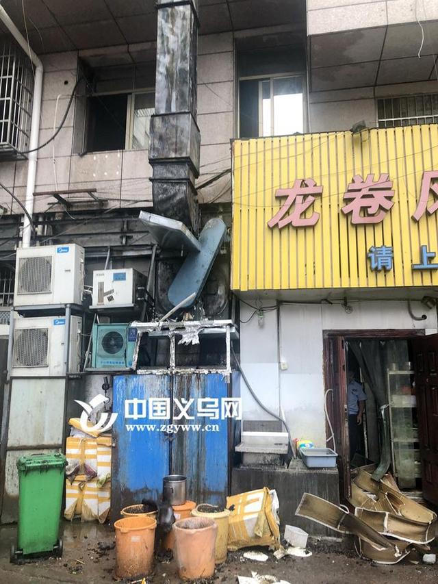 湯在鍋里熬 人在睡大覺 義烏一廚師過失引發(fā)火災(zāi)被拘留十日
